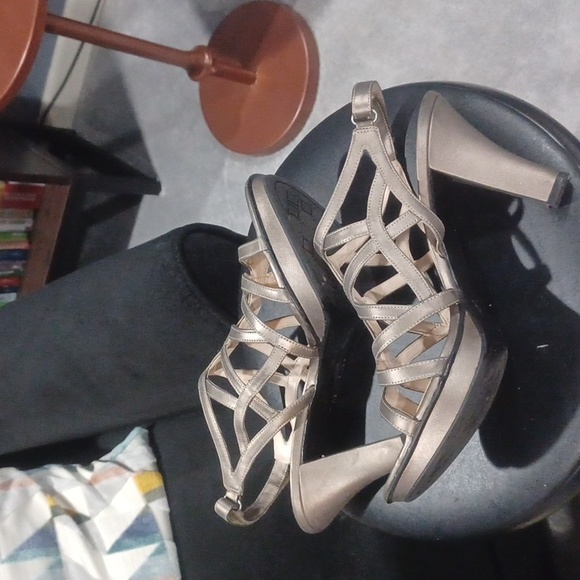 Naturalizer platform sandals - Picture 3 of 3